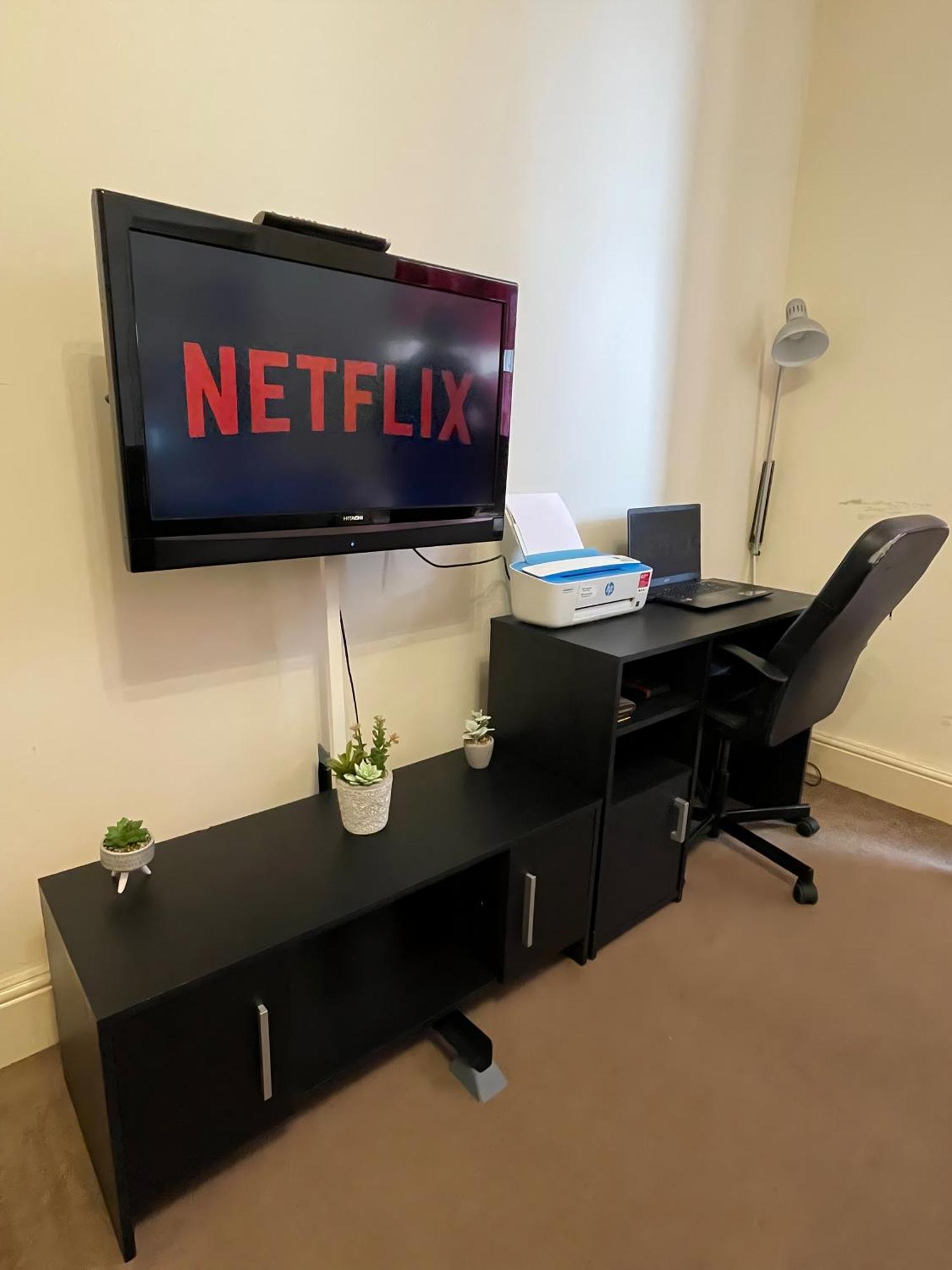 Comfy 2 Bedroom Flat Near Edinburgh City Center Luaran gambar